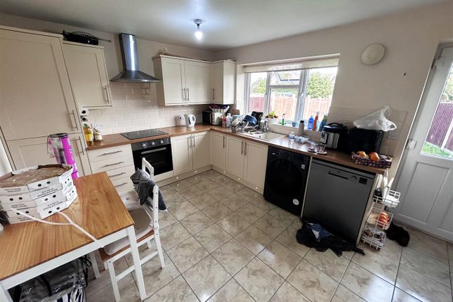 2A, Deeley Street, Brierley Hill photo 3