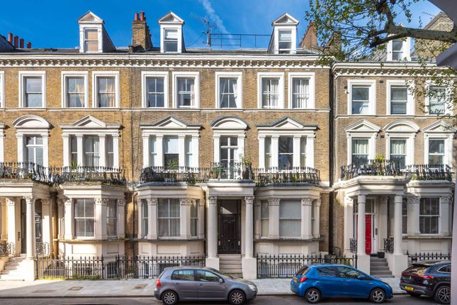 Thumbnail Flat to rent in Holland Park Gardens, Holland Park, London