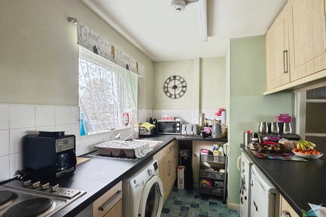 15, Shaftesbury Court, Deal photo 2