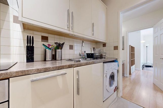 Flat 14, 125 Park Road, London, NW8 7JS, London photo 3