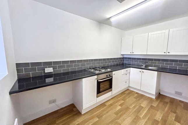 12, Elmwood Grove, Whitley Bay photo 4