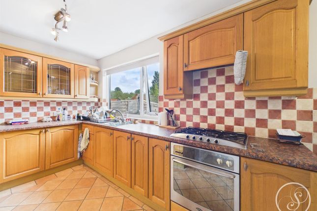 3A, Ivy Avenue, Leeds photo 2