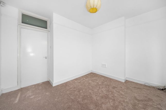 2c, Montem Road, London photo 3