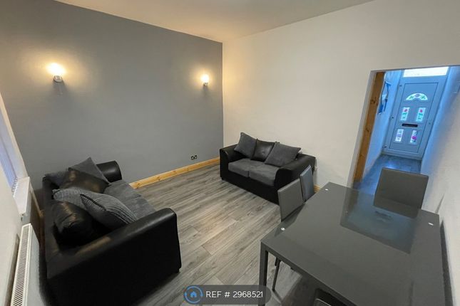 1-bed house on Manor Farm Road, Birmingham, £100/mo