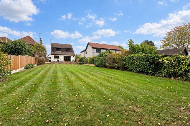 15, Hillside Avenue, Hawkwell photo 4