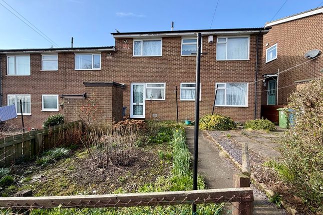 2-bed flat on 10, Stephenson Way, Winlaton, £70,000