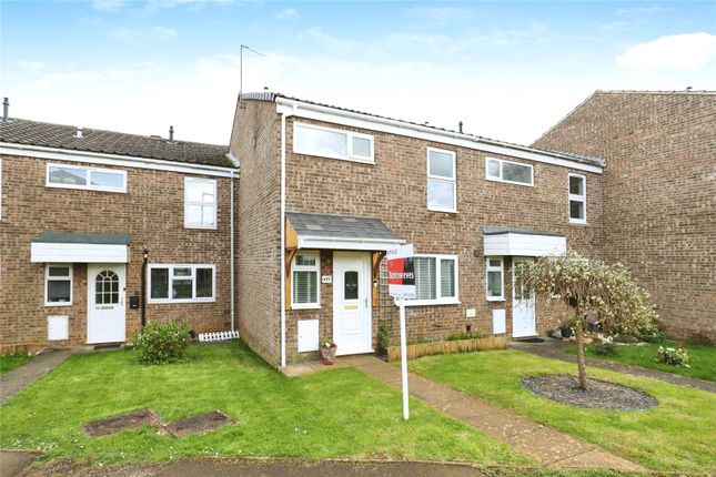 Thumbnail Terraced house for sale in Bramber Close, Banbury, Oxfordshire