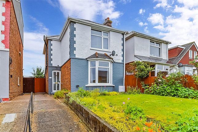 Thumbnail Detached house for sale in Hythe Road, Ashford, Kent