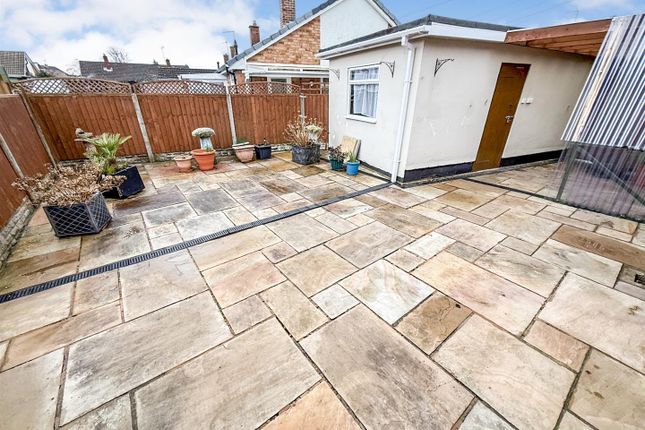 2, Bridgeman Road, Oswestry photo 2