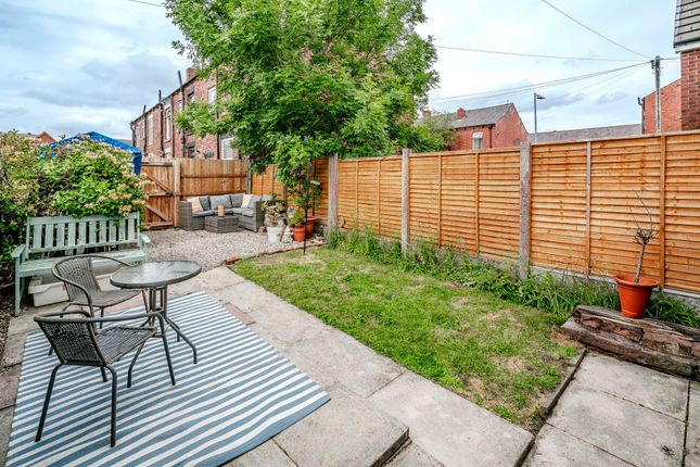 9 Albion Street, Bolton photo 4