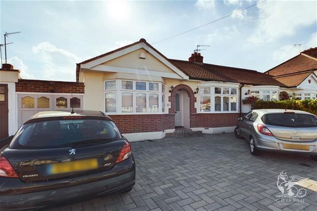 Thumbnail Bungalow for sale in Glamis Drive, Hornchurch