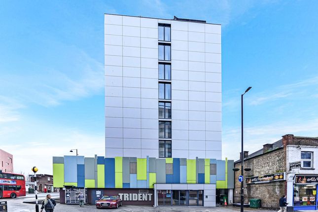 Studio flat on Trident House, 76,Flat 50, Station Road, Hayes, £175,000