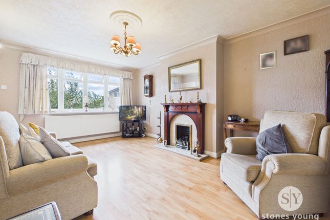 56 Cunliffe Close, Blackburn photo 2