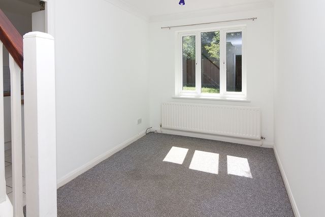 26, Rillington Gardens Emerson Valley Buckinghamshire, Milton Keynes photo 4