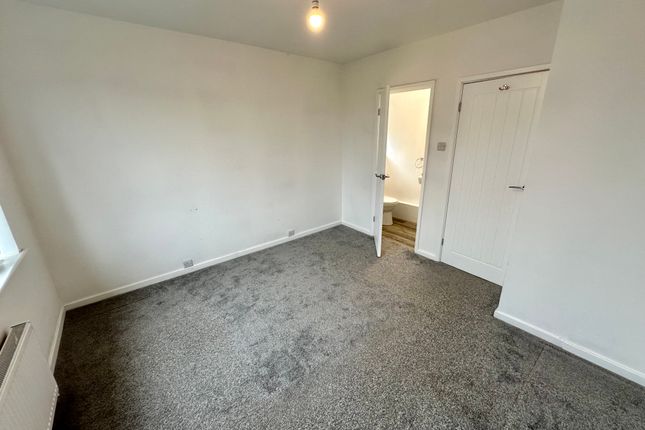 3, Herrick Road, Doncaster photo 5