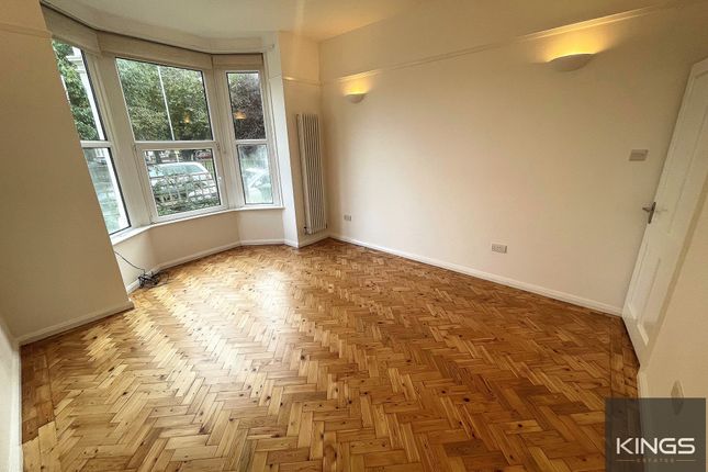 Flat to rent in Shirley Road, Southsea