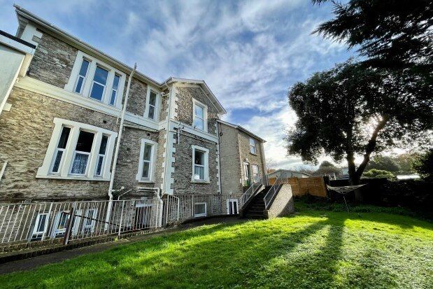 Thumbnail Flat to rent in Ravenswood, Ryde