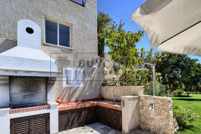 Villa for sale in Kamares - Tala, Paphos, Cyprus
