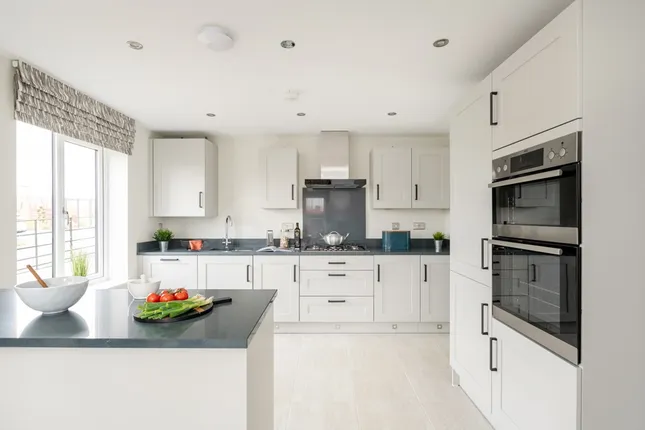 Taylor Wimpey - Cromwell Place