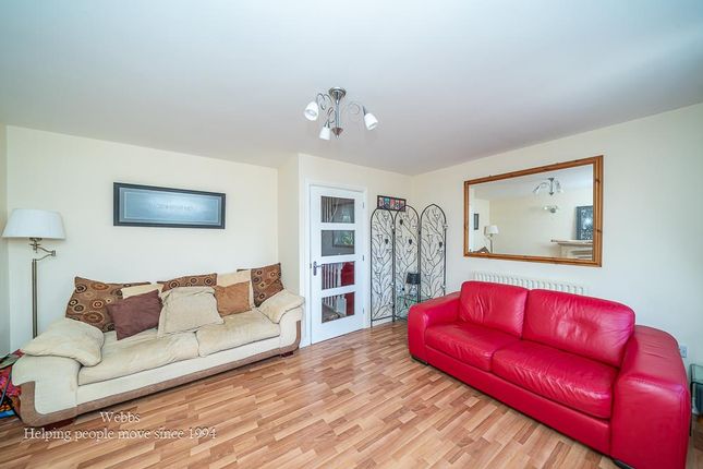 25, Waters Edge, Rugeley photo 4