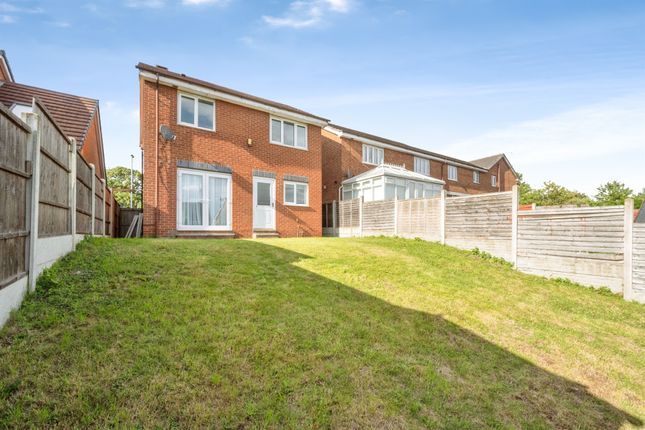 16, Loscoe Grove, Rotherham photo 4