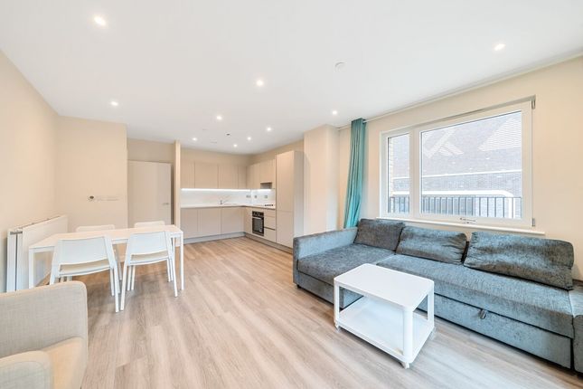 Flat for sale in Wren House, Frank Searle Passage, Walthamstow