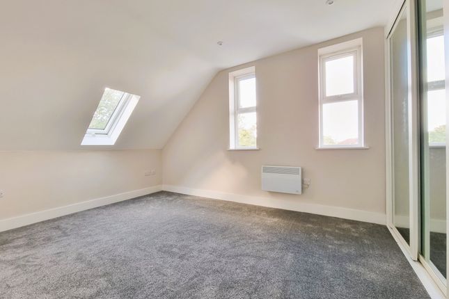 Flat for sale in Stakes Hill Road, Waterlooville