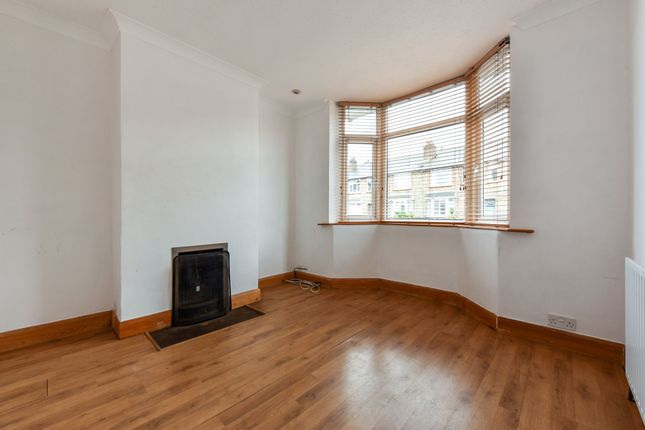15 Cambrai Avenue, Chichester photo 2