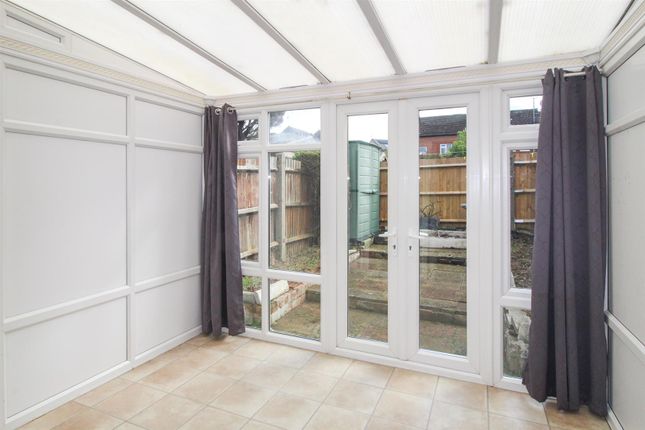 89, Swallowtail Road, Horsham photo 4