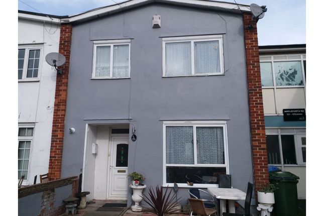 Thumbnail Terraced house for sale in Ampleforth Road, Abbeywood