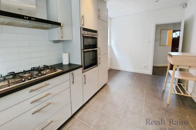 22, Waveney Drive, Cheshire photo 4