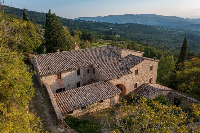 Cottage for sale in Monte Tezio, Umbria, Italy