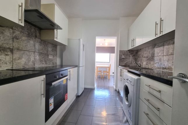 Terraced house to rent in St. Johns Road, Erith