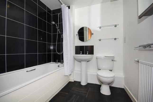 15 Farburn Place, Dyce, Aberdeen, Aberdeen photo 4