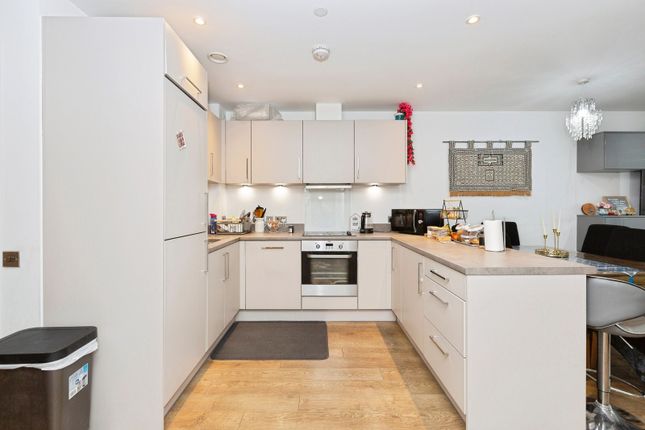 Flat 314, Oculus House 16-48,, Cambridge Road, Barking photo 3
