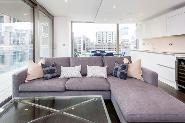 Flat for sale in Royal Mint Street, Tower Hill