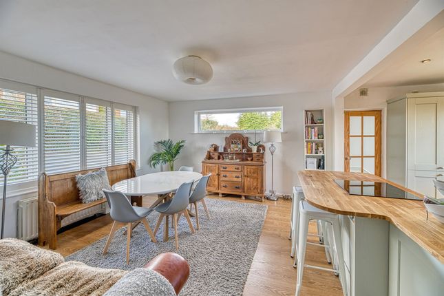53 Top Road, Frodsham photo 3