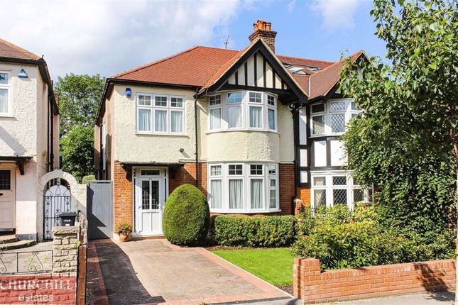 3 Bedroom House For Sale In Redbridge