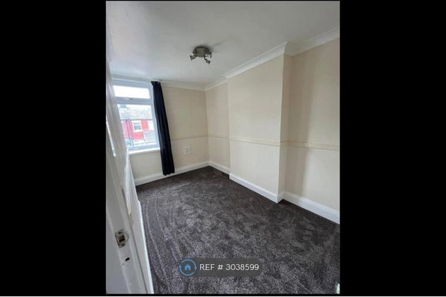 Blackburn Rd, Darwen photo 5