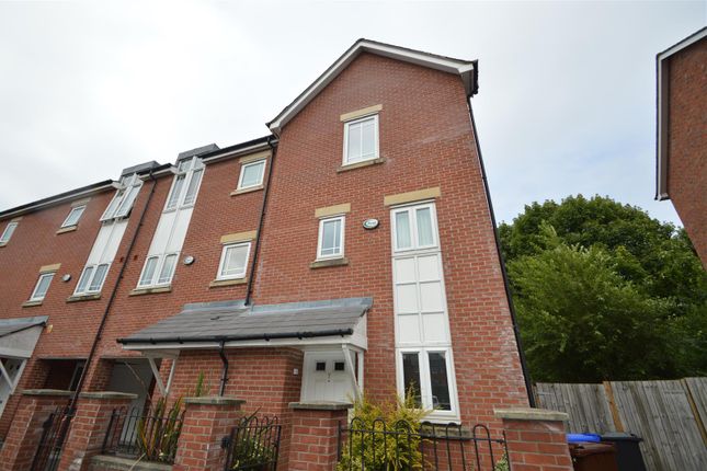 Thumbnail Property to rent in Drayton Street, Hulme, Manchester