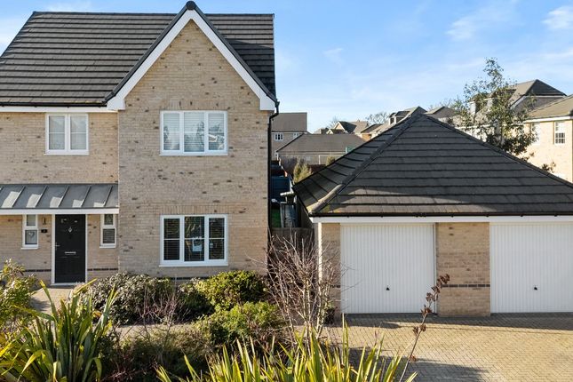 2, Meadow Lane, Colchester photo 2