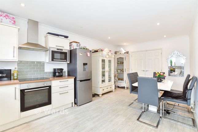 Harestone Cottage, New Hythe Lane, Aylesford photo 3