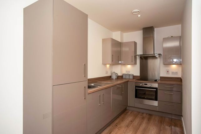 Flat for sale in Erith High Street, Erith