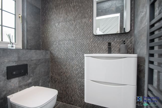 9, Bridgehouse Court, Kilmarnock, KA1 photo 3