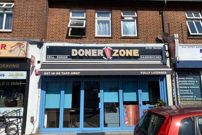 Thumbnail Restaurant/cafe to let in Princes Parade High Street, Potters Bar