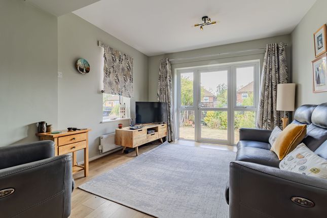 6 Crowhurst Drive, Leicester photo 4
