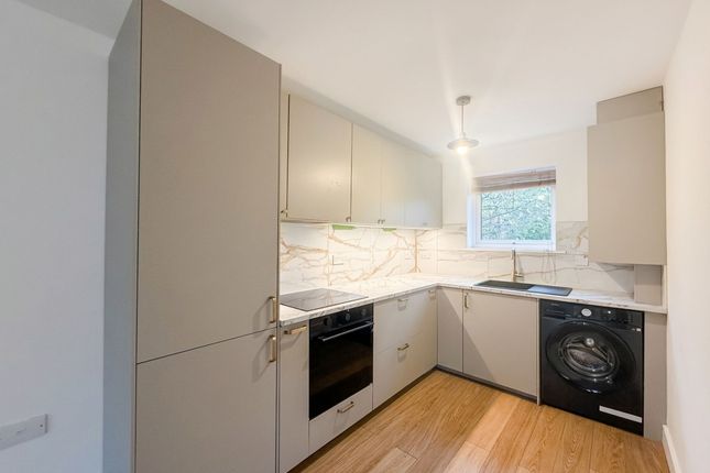 2-bed semi-detached on 11 November Courtyard Fall Pass, Gateshead, £1,150/mo