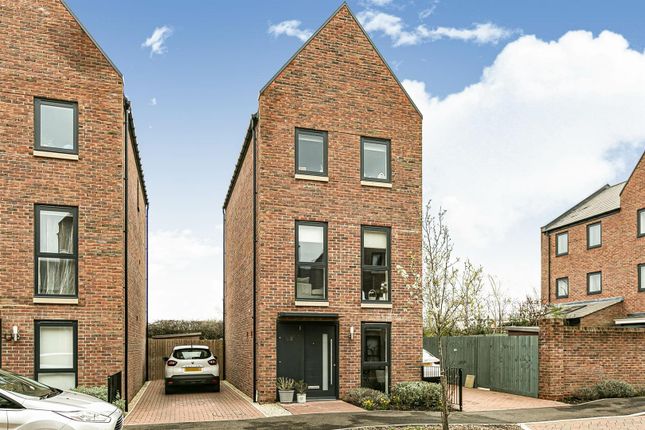 Thumbnail Detached house for sale in Beagle Road, Darwin Green, Cambridge