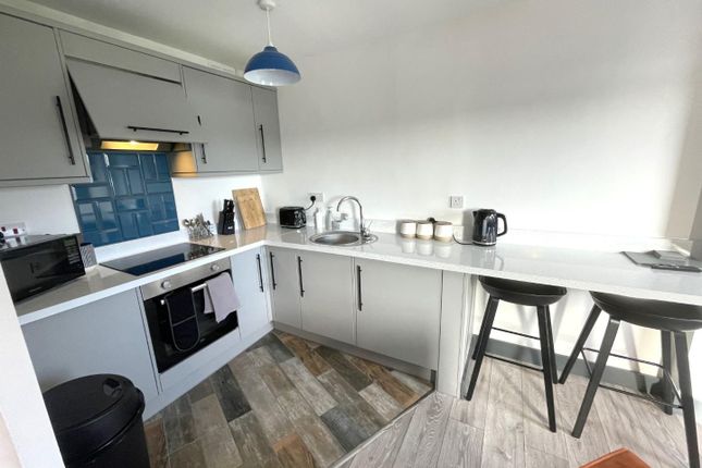Torpoint Pod, 38, Fore Street, Torpoint photo 3