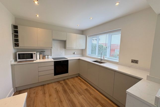 1, Crosshey, Melling Lane, Maghull photo 2